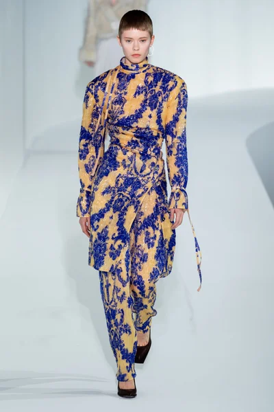 Look 41